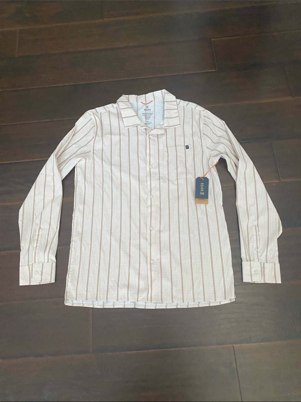 New with tag Roark Bless up long sleeve button down shirt men’s size M
